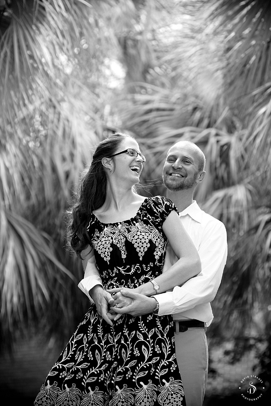 Charleston Engagement Pictures - Downtown - Folly Beach - Pali and Laura - 1