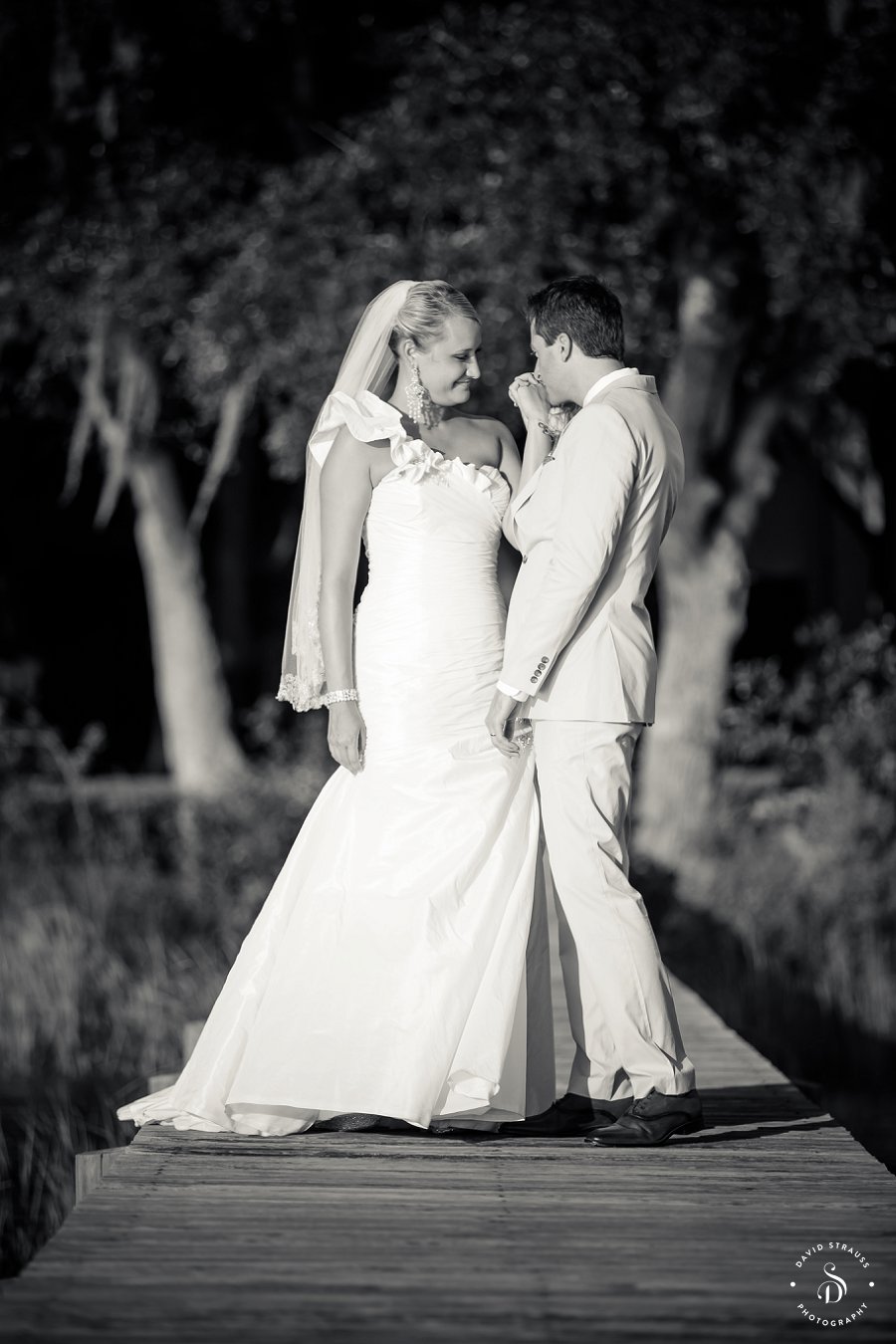 Charleston Wedding Photography - River Oaks Venue - Photographer David Strauss - 29
