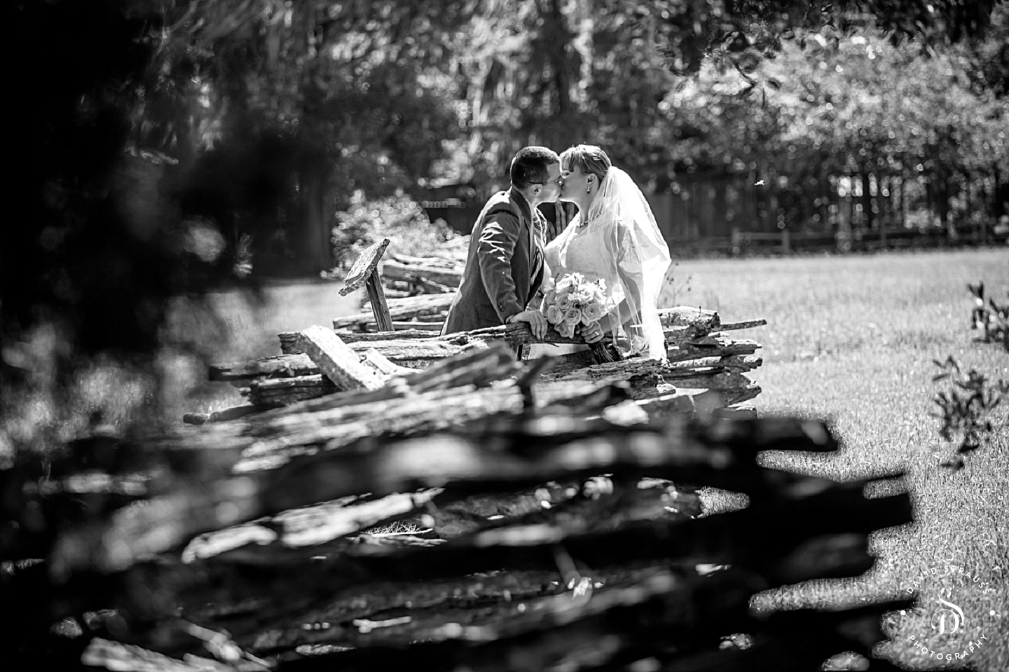Charleston Wedding Photographers - Magnolia Plantation Wedding Photography - Danny and Betsy - 25